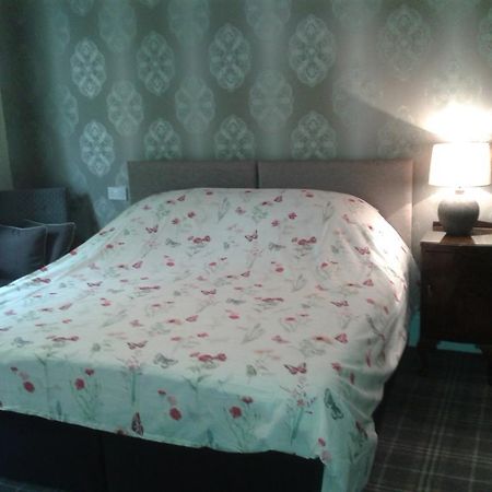 Oakfield Lodge Guest House Stockport Marple Экстерьер фото
