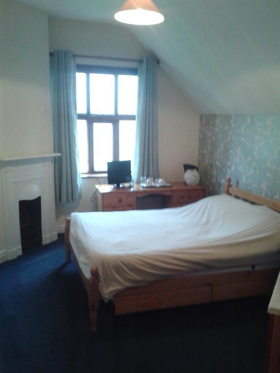 Oakfield Lodge Guest House Stockport Marple Экстерьер фото