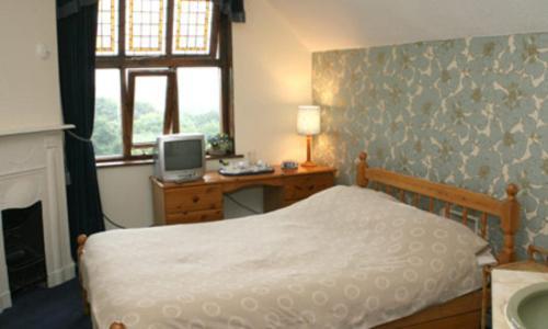 Oakfield Lodge Guest House Stockport Marple Экстерьер фото