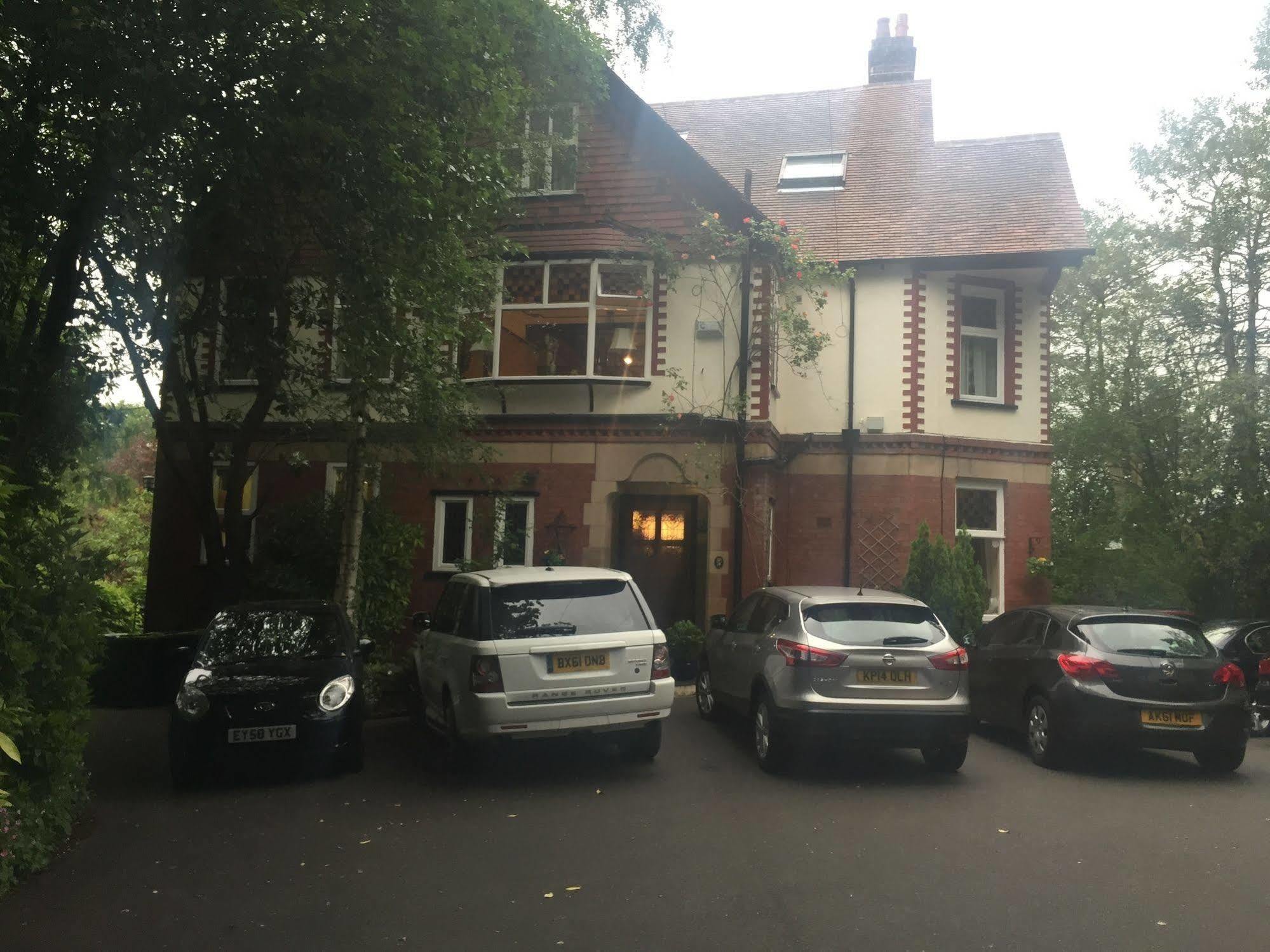 Oakfield Lodge Guest House Stockport Marple Экстерьер фото